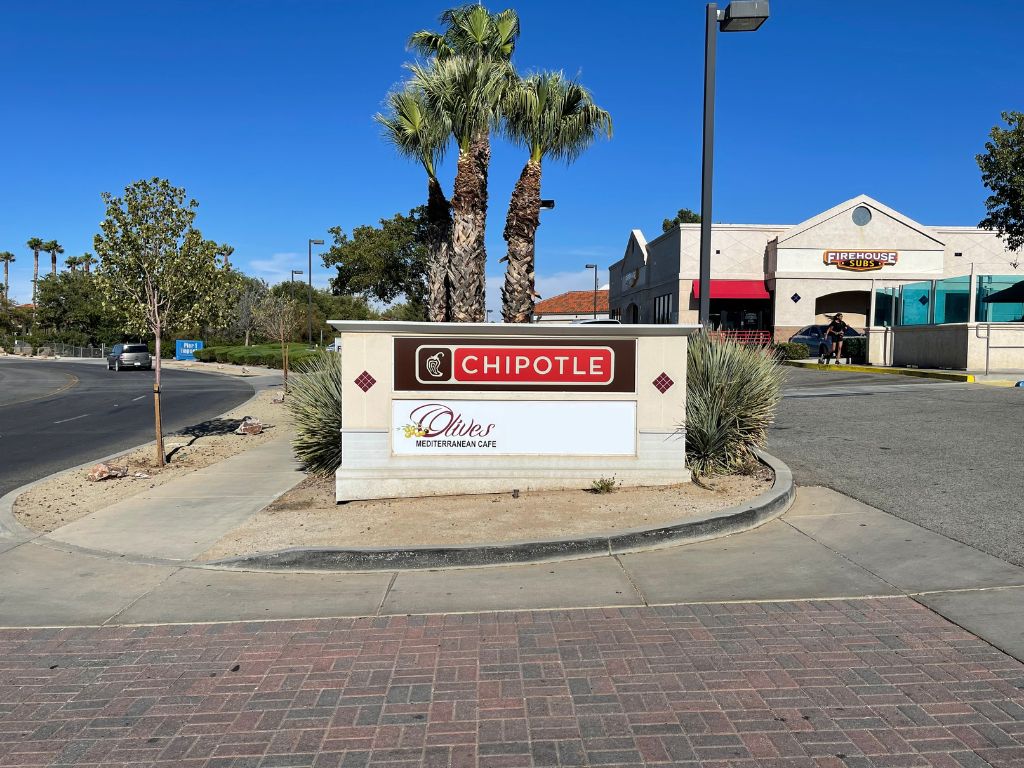 1125 W Rancho Vista - sign image